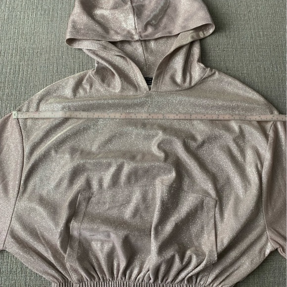 BERSHKA glitter champagne crop top hoodie 🥂 - Picture 5 of 8